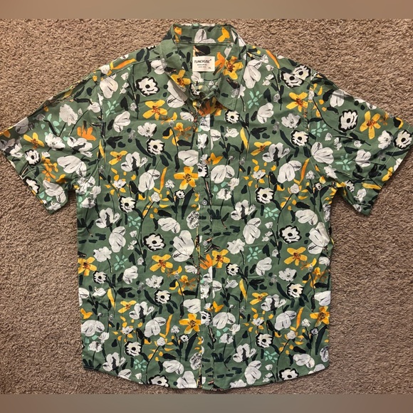 Tunevuse MenXL Regular Fit Green/Yellow Hawaiian Floral Dress Tee Gently Used - Picture 1 of 14